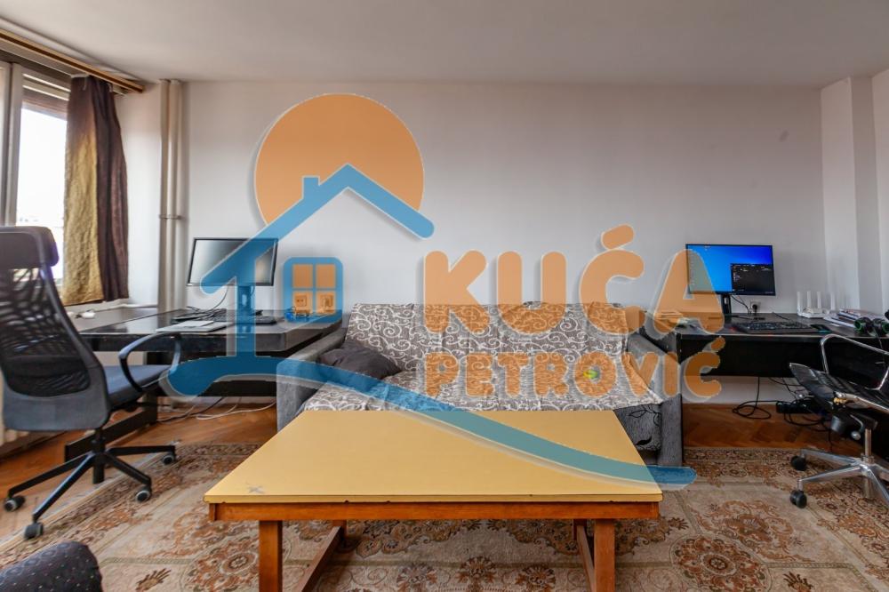 Slika 4 - Cara Dušana, Četvorosoban stan na prodaju, 98m2, 170.000€