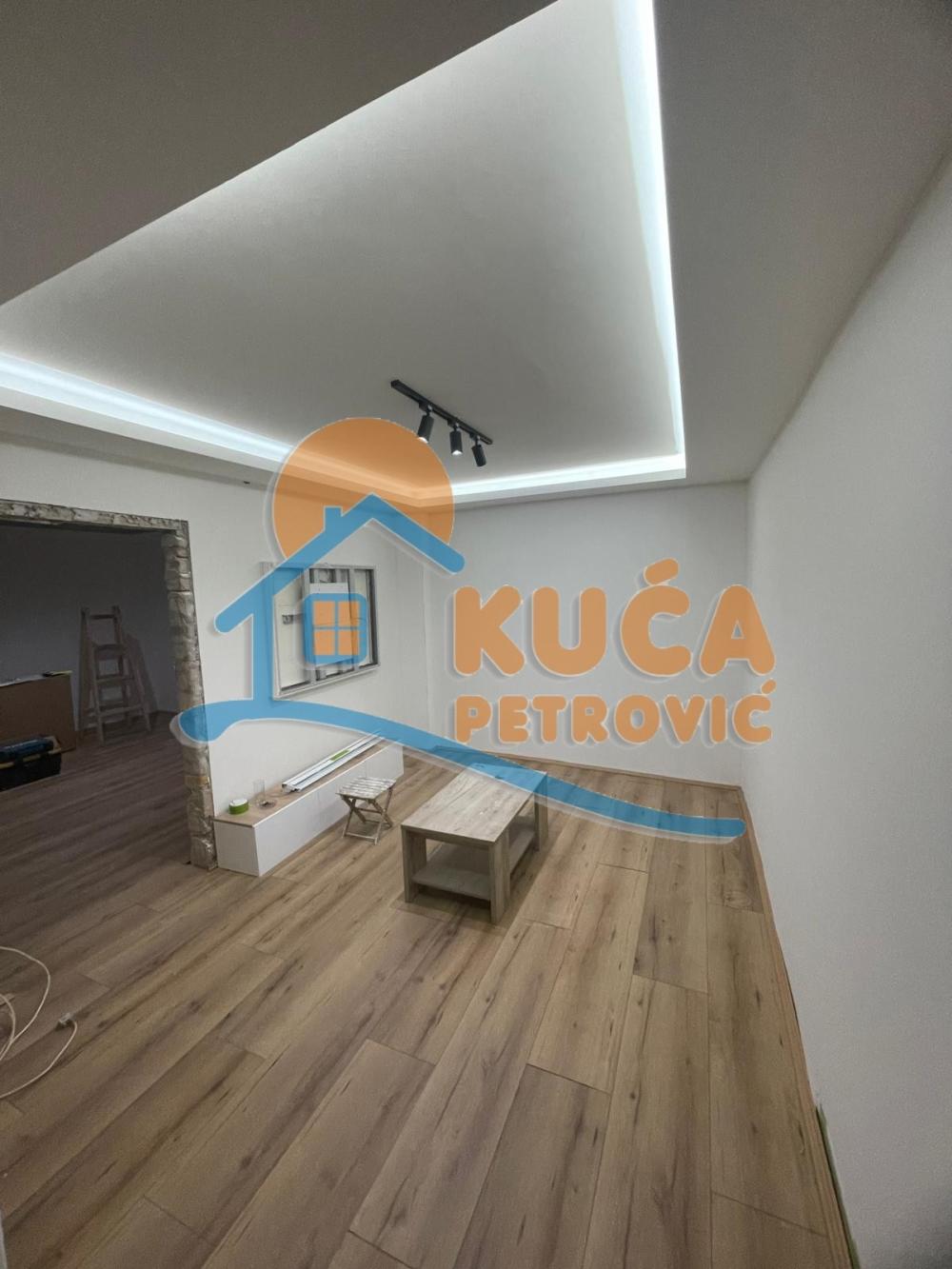 Slika 6 - Kninska,  Kuća na prodaju, 88m2, 152.000€