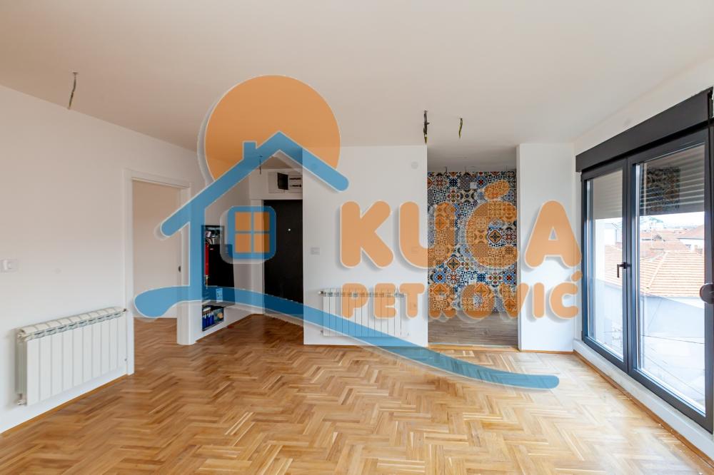 Slika 5 - Bore Vukmirovića, Dvoiposoban stan na prodaju, 53m2, 113.000€