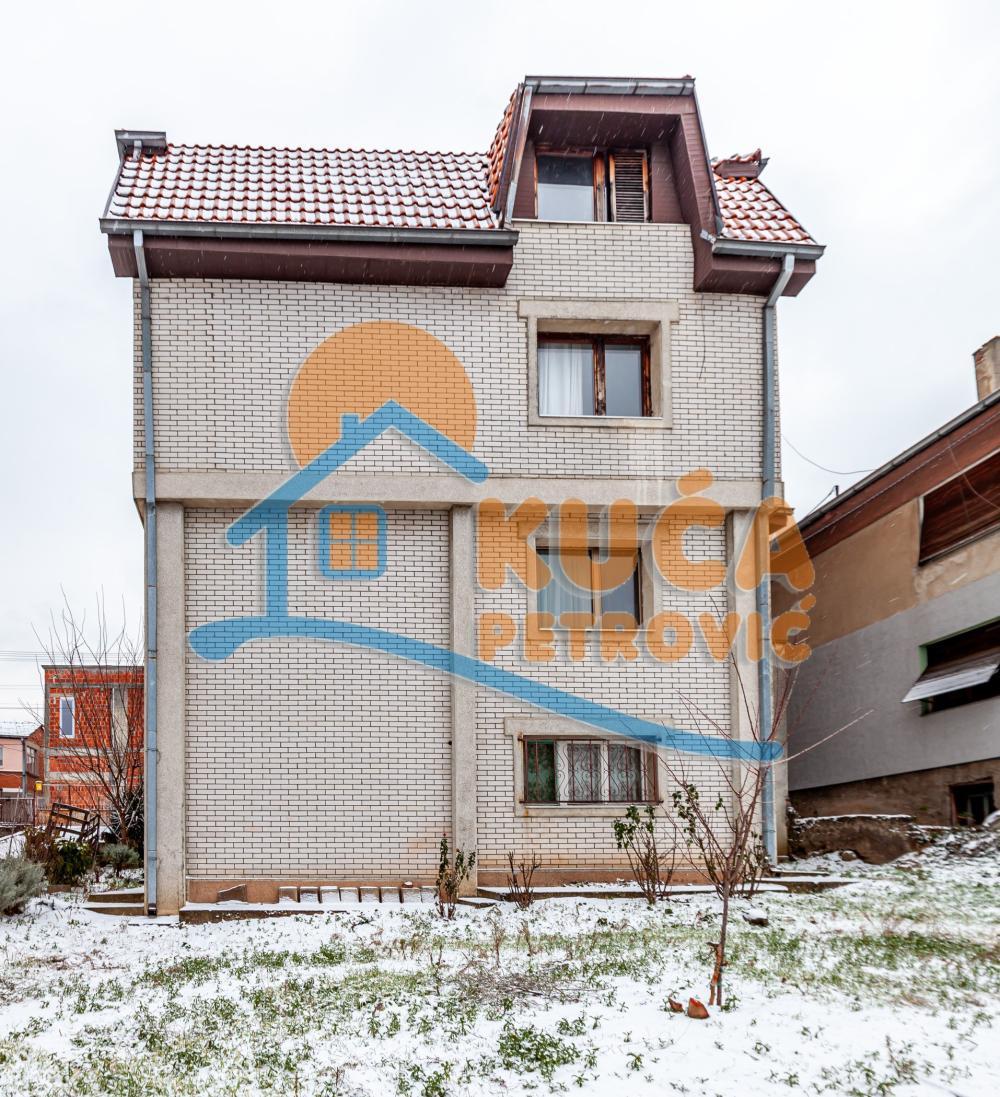 Glavna slika -Igmanska,  Kuća na prodaju, 320m2, 275.000€