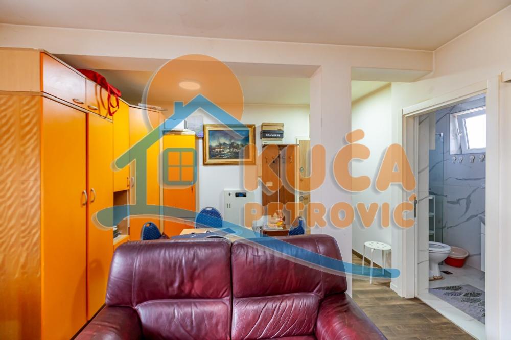 Slika 1 - Generala Bože Jankovića, Jednoiposoban stan na prodaju, 38m2, 103.100€