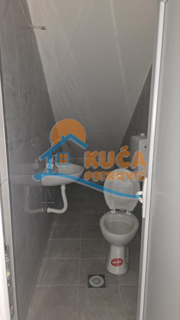 Slika 2 - Obilićev venac,  Lokal za izdavanje, 35m2, 350€