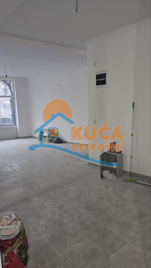 Slika 4 - Obilićev venac,  Lokal za izdavanje, 38m2, 400€