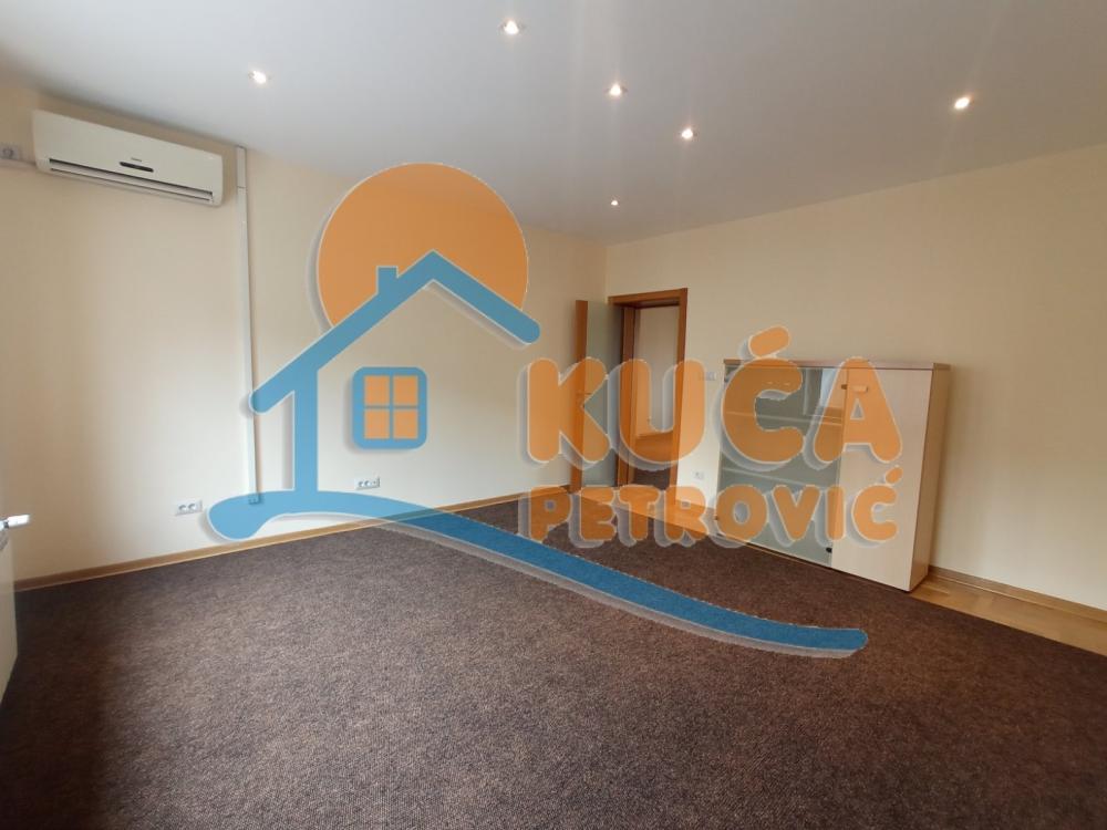 Slika 4 - Generala Milojka Lešjanina,  Lokal za izdavanje, 67m2, 550€