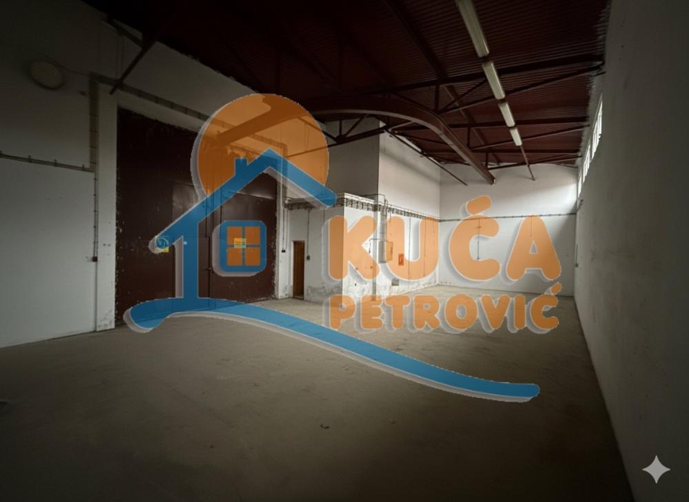 Slika 3 - Šumadijska,  Lokal za izdavanje, 500m2, 3.000€