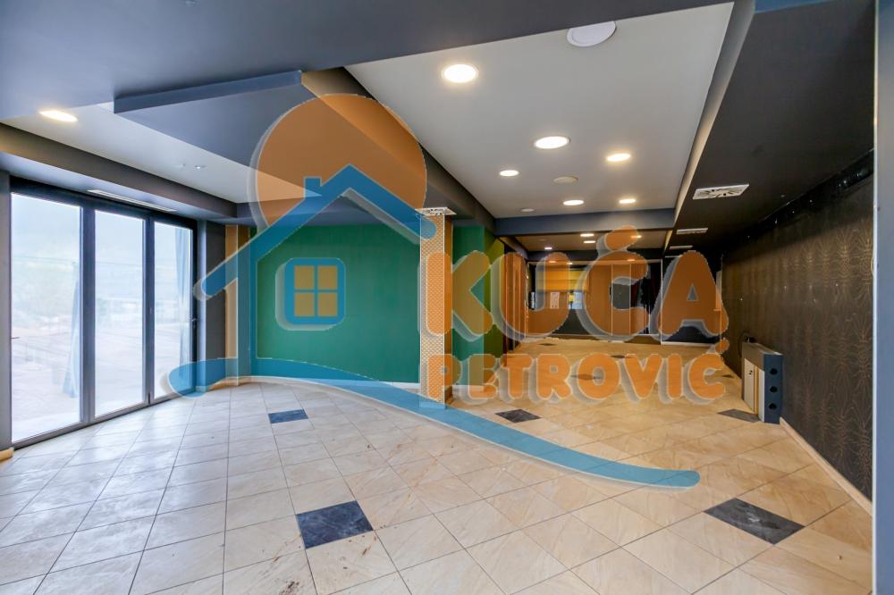 Slika 2 - Mokranjčeva,  Lokal na prodaju, 143m2, 262.000€