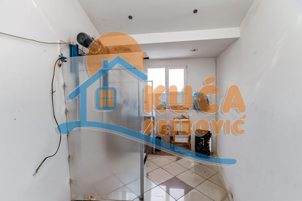 Slika 6 - Vojvode Putnika,  Lokal na prodaju, 400m2, 395.000€