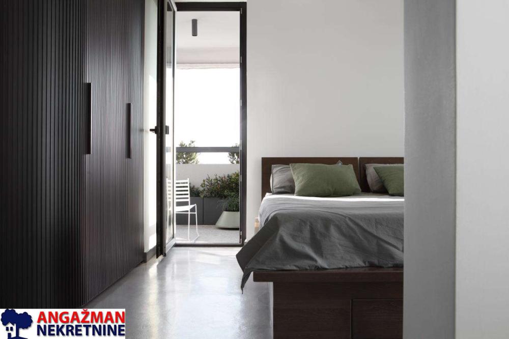 Slika 0 - Bulevar Milutina Milankovića, Trosoban stan na prodaju, 75m2, 320.000€