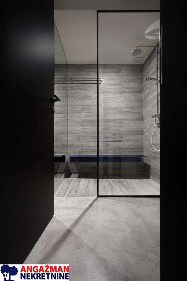 Slika 1 - Bulevar Milutina Milankovića, Trosoban stan na prodaju, 75m2, 320.000€