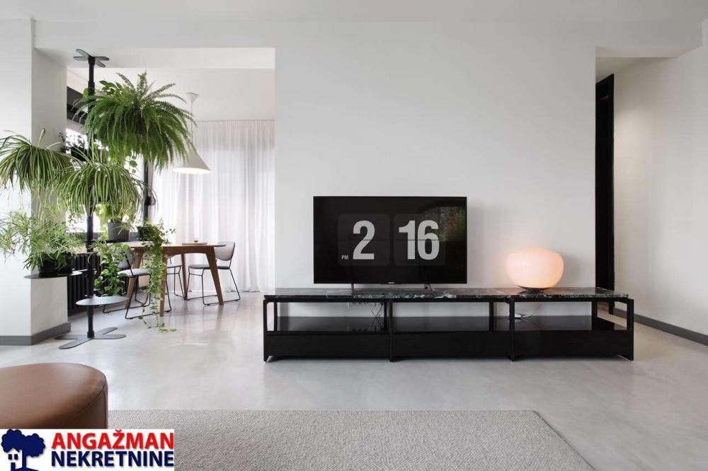 Glavna slika -Bulevar Milutina Milankovića, Trosoban stan na prodaju, 75m2, 320.000€