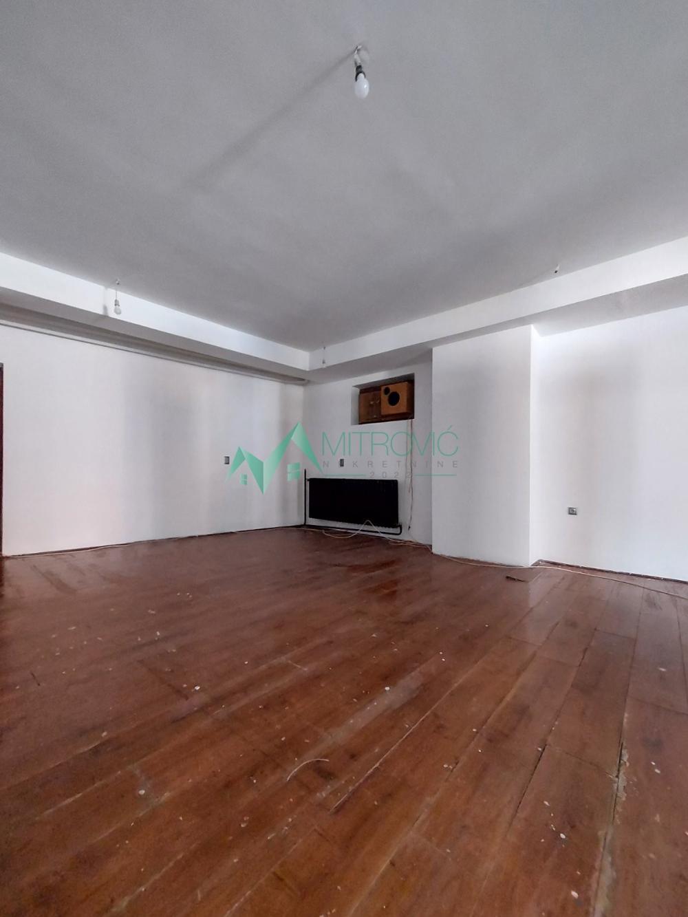 Slika 6 -  Lokal za izdavanje, 178m2, 1.300€