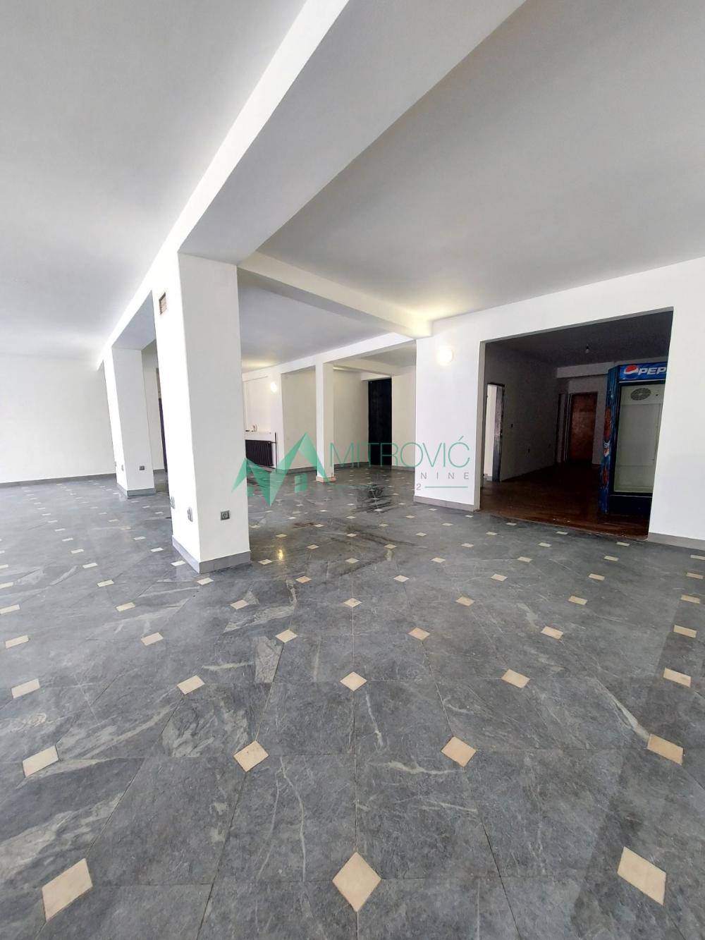 Slika 4 -  Lokal za izdavanje, 178m2, 1.300€