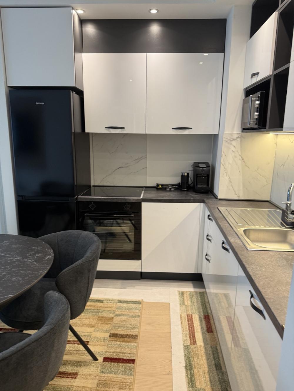 Slika 5 - Luke Ćelovića Trebinjca, Dvosoban stan za izdavanje, 52m2, 1.200€