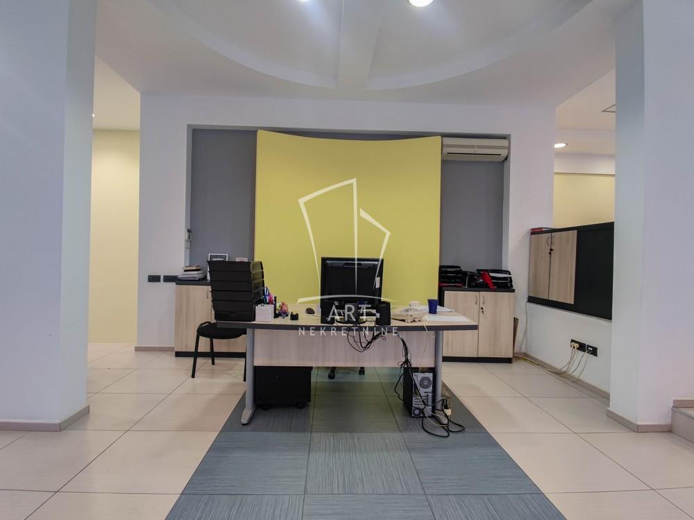 Slika 3 - Tadeuša Košćuška,  Lokal za izdavanje, 220m2, 2.500€