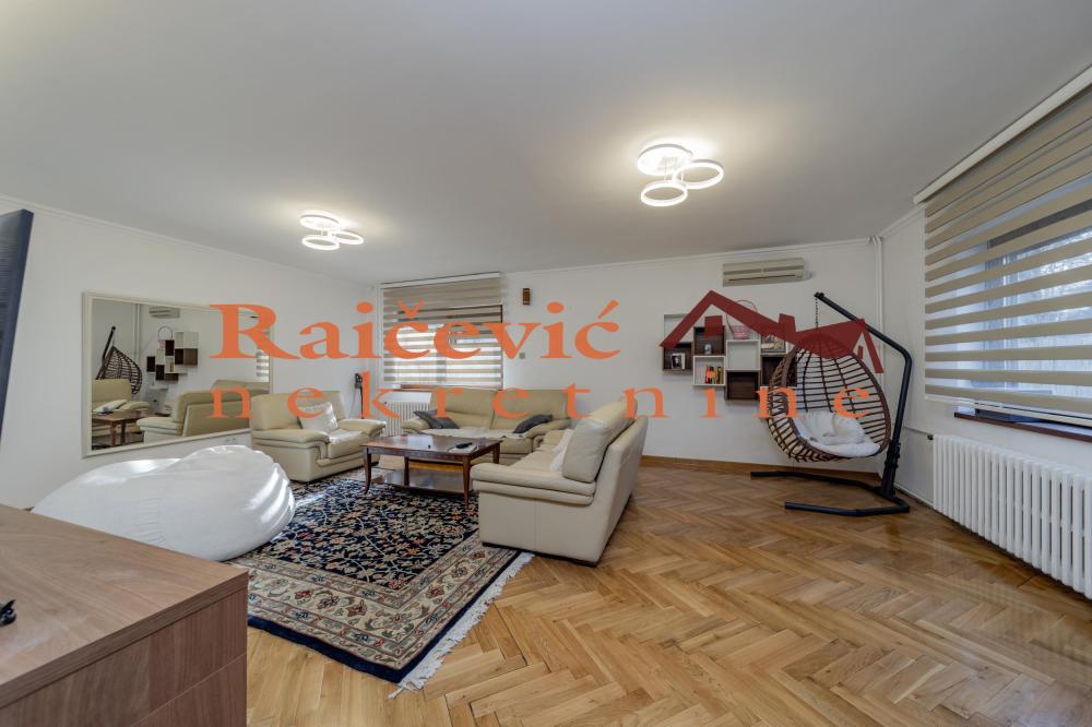 Slika 1 - Koste Racina,  Kuća za izdavanje, 110m2, 2.500€