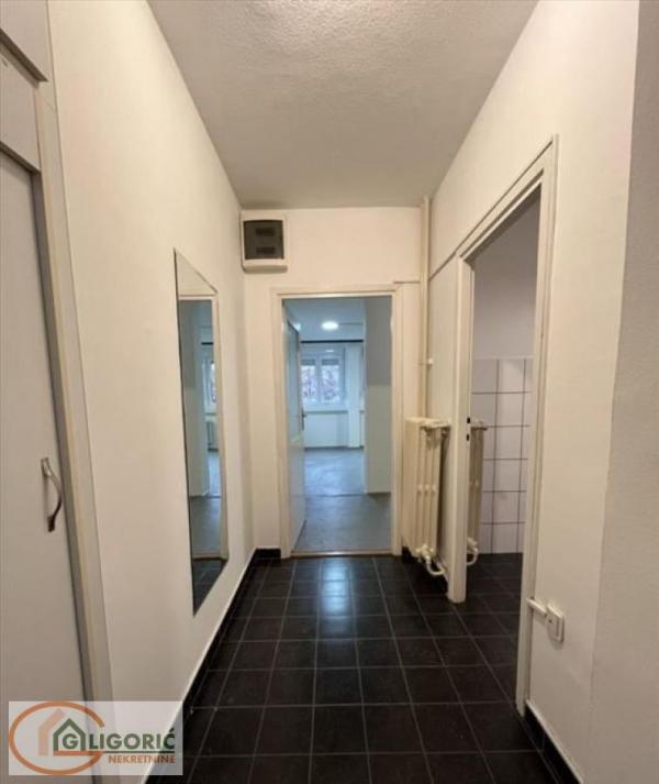 Slika 6 - Trosoban stan za izdavanje, 71m2, 700€