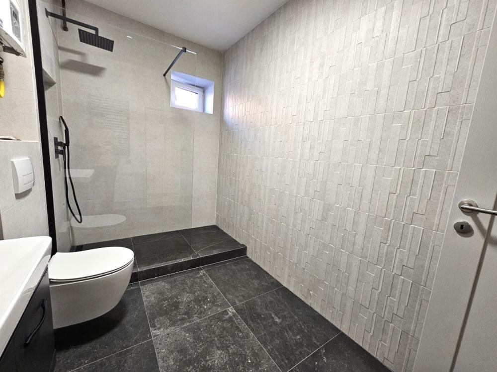 Slika 8 - Četvorosoban stan na prodaju, 101m2, 265.300€