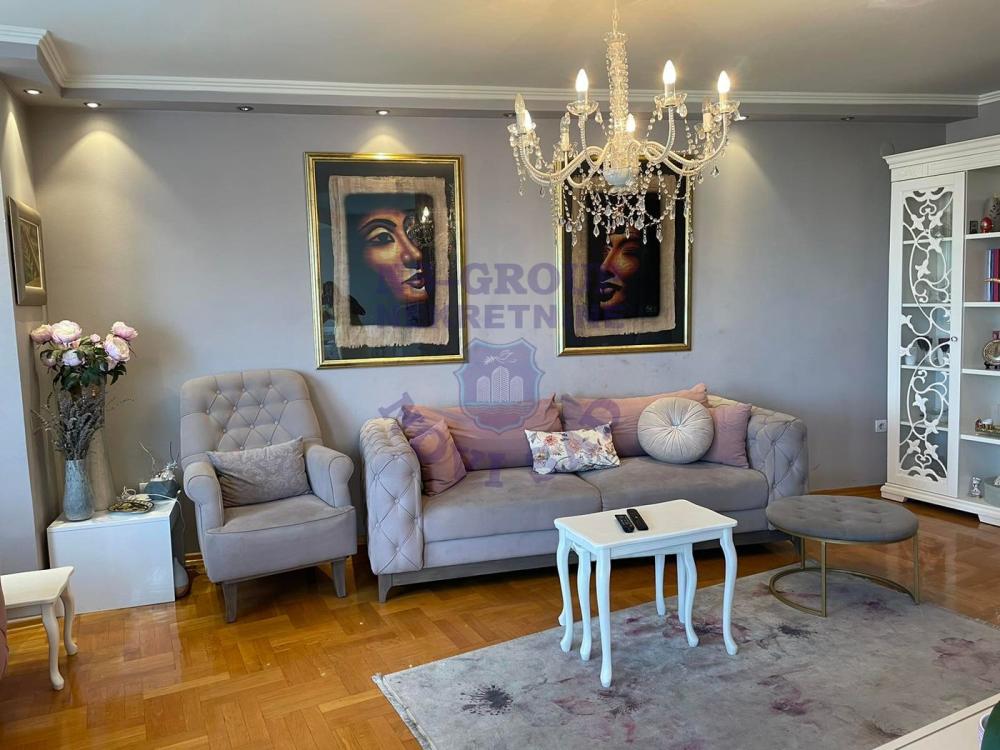 Slika 1 - Četvoroiposoban stan na prodaju, 124m2, 268.220€