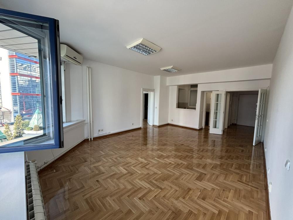 Glavna slika -Bulevar Mihajla Pupina , Trosoban stan za izdavanje, 87m2, 1.300€