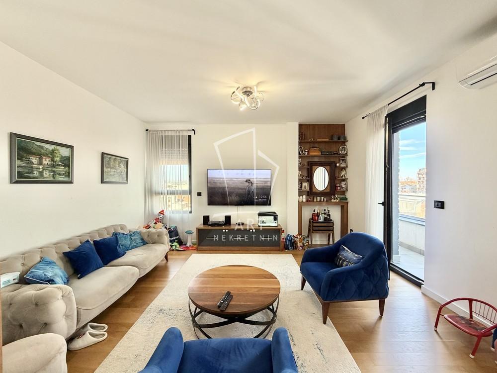 Slika 1 - Banijska, Četvorosoban stan na prodaju, 100m2, 330.000€