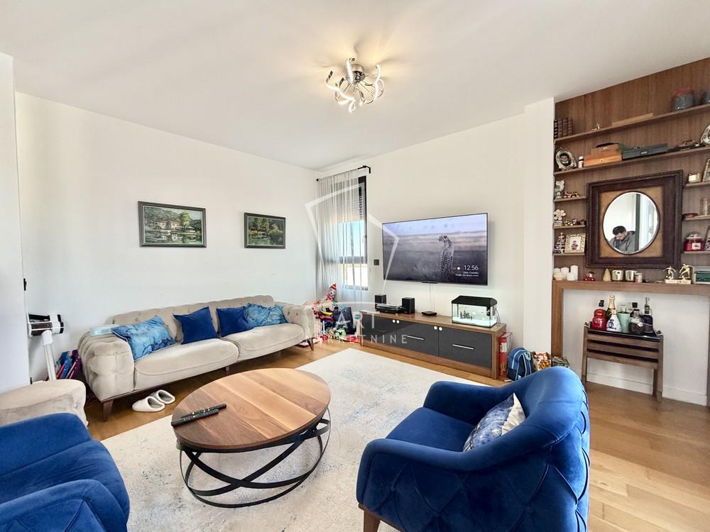 Slika 2 - Banijska, Četvorosoban stan na prodaju, 100m2, 330.000€