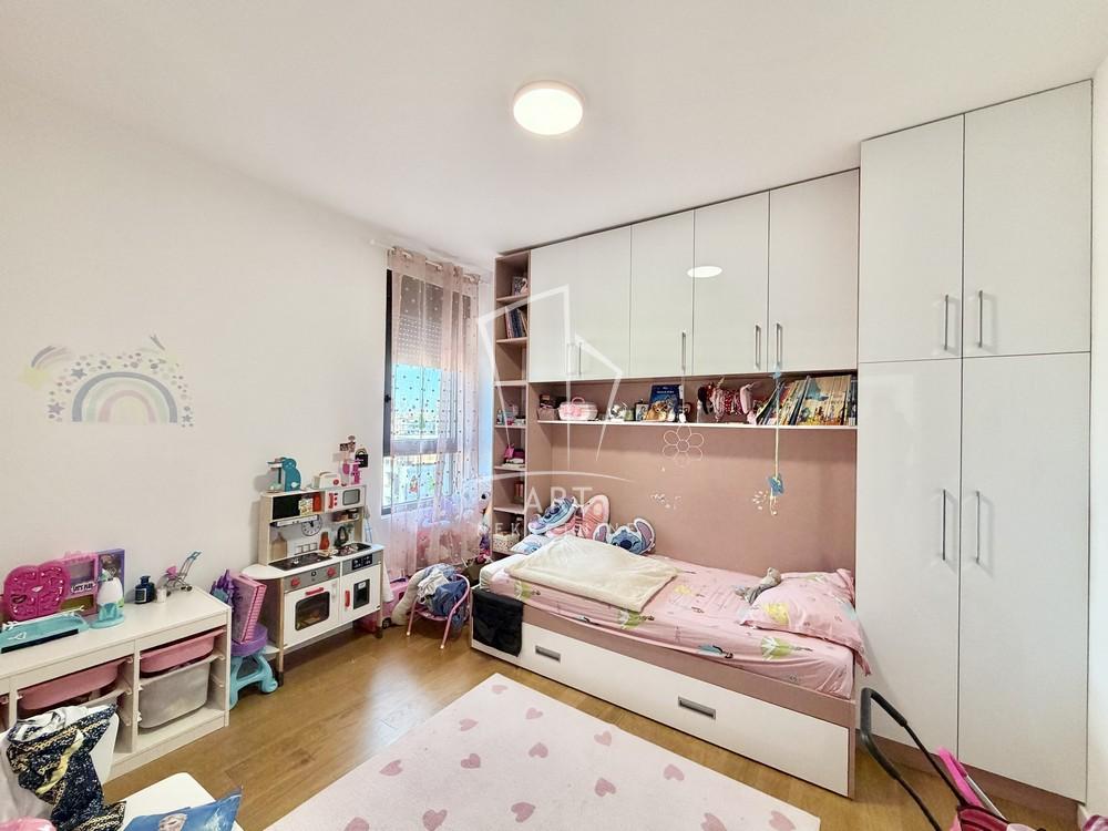 Slika 8 - Banijska, Četvorosoban stan na prodaju, 100m2, 330.000€