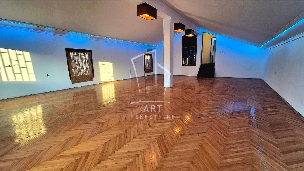 Glavna slika -Slanački Put,  Lokal za izdavanje, 100m2, 550€