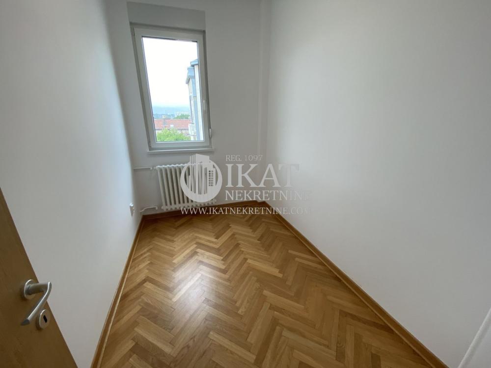 Slika 11 - Četvorosoban stan za izdavanje, 105m2, 1.300€