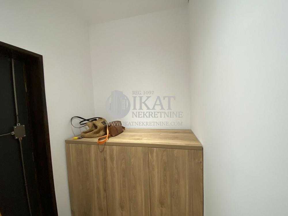 Slika 5 - Četvorosoban stan za izdavanje, 105m2, 1.300€