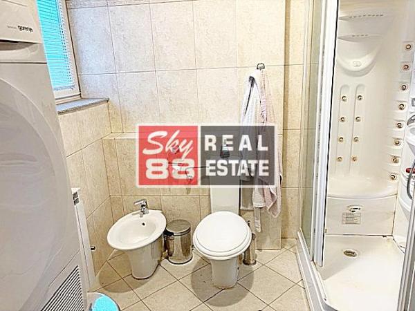 Slika 8 - Četvorosoban stan za izdavanje, 120m2, 1.500€