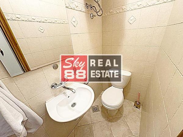 Slika 6 - Četvorosoban stan za izdavanje, 115m2, 1.500€