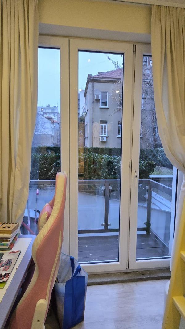 Slika 3 - Makenzijeva, Trosoban stan za izdavanje, 70m2, 1.000€