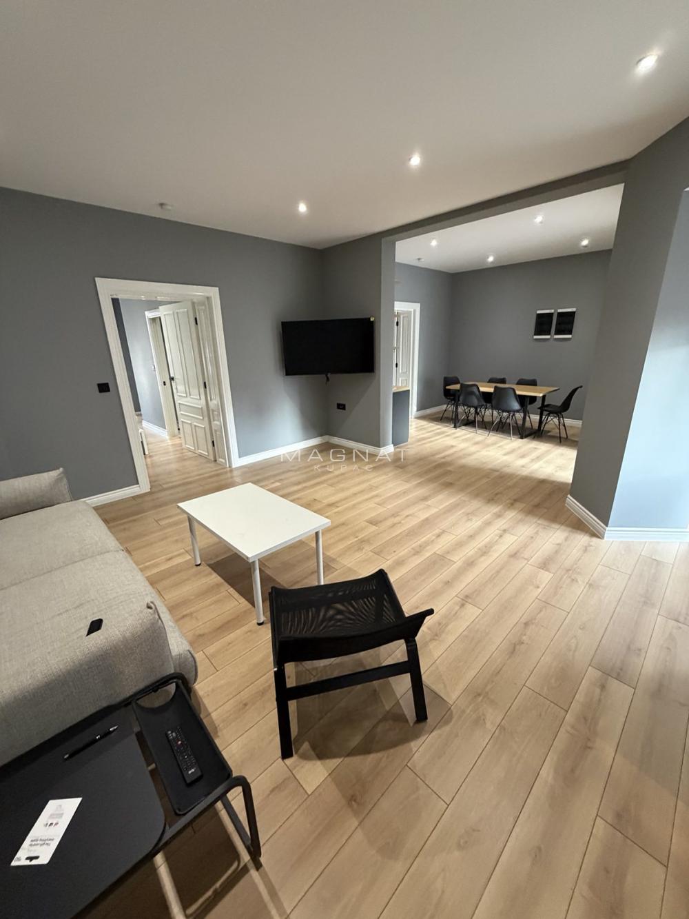 Slika 3 - Bulevar Kralja Aleksandra, Četvorosoban stan za izdavanje, 119m2, 1.700€