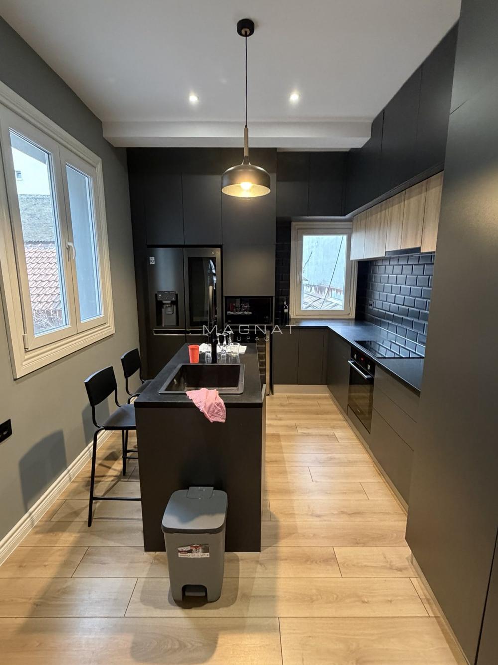 Slika 4 - Bulevar Kralja Aleksandra, Četvorosoban stan za izdavanje, 119m2, 1.700€