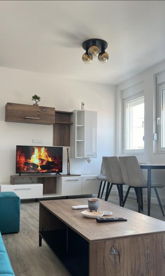 Slika 8 -  Lokal za izdavanje, 350m2, 3.500€