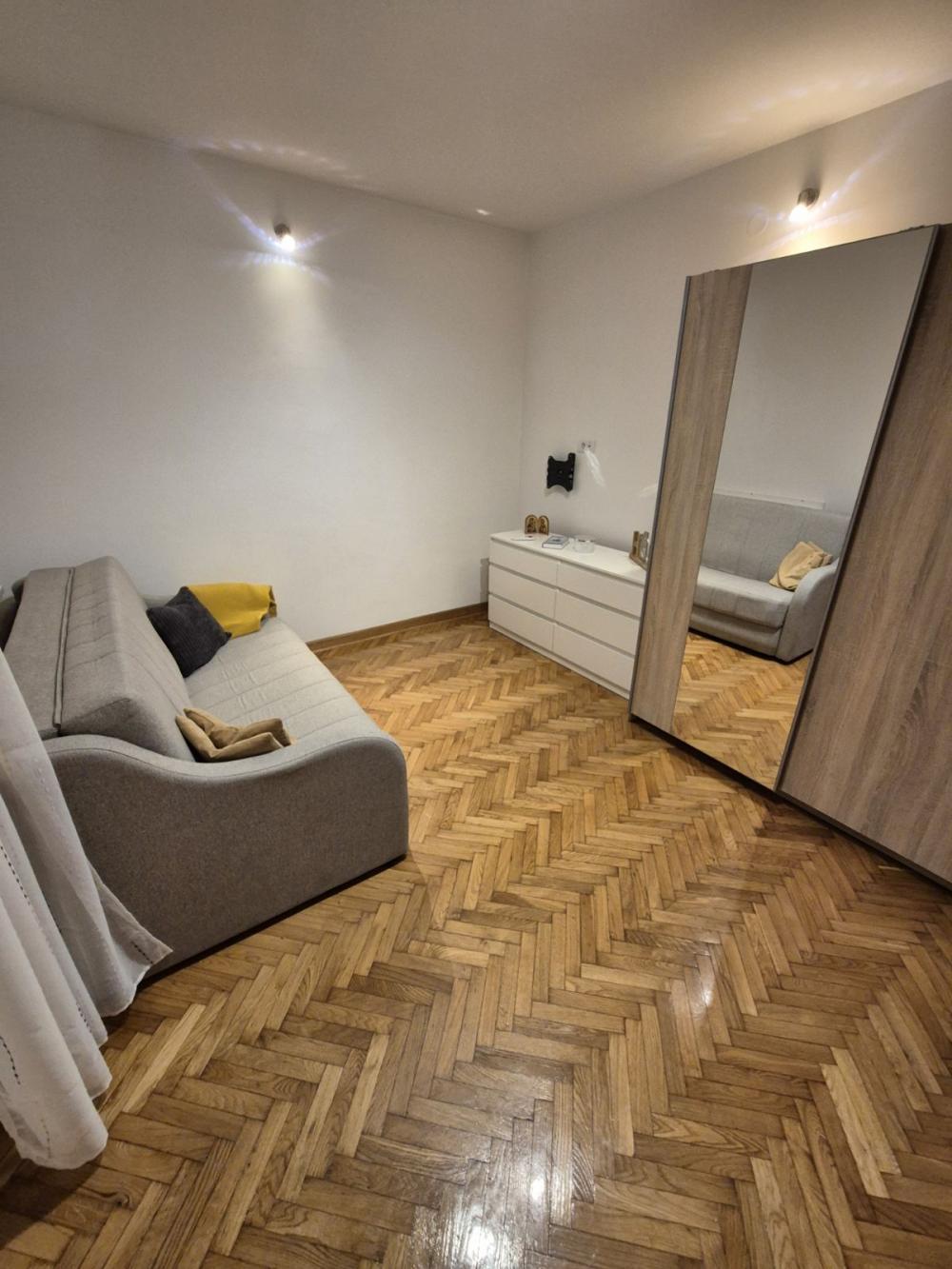 Glavna slika -Svetozara Markovića, Jednosoban stan za izdavanje, 32m2, 500€