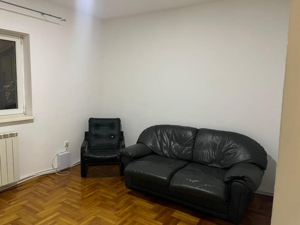 Slika 4 - Čačanska, Trosoban stan za izdavanje, 120m2, 800€