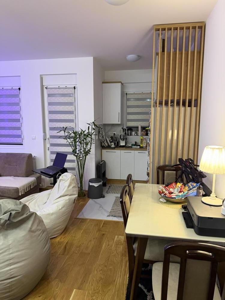 Slika 2 - Dvosoban stan za izdavanje, 54m2, 250€