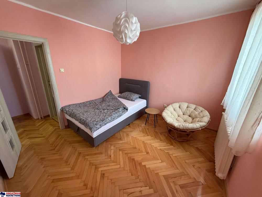Slika 9 - Ustanička, Četvorosoban stan za izdavanje, 114m2, 1.000€