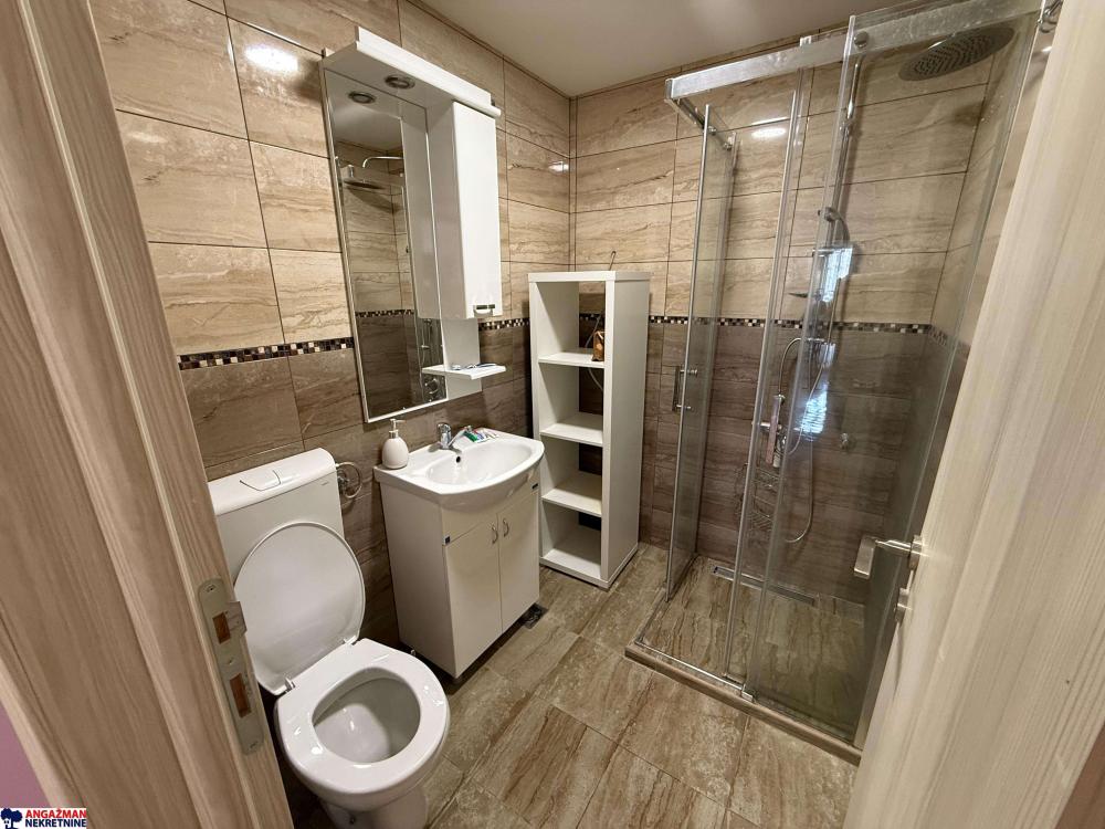 Slika 7 - Ustanička, Četvorosoban stan za izdavanje, 114m2, 1.000€