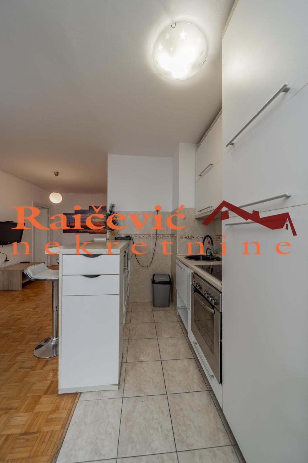 Slika 6 - Bulevar kralja Aleksandra, Trosoban stan za izdavanje, 54m2, 600€