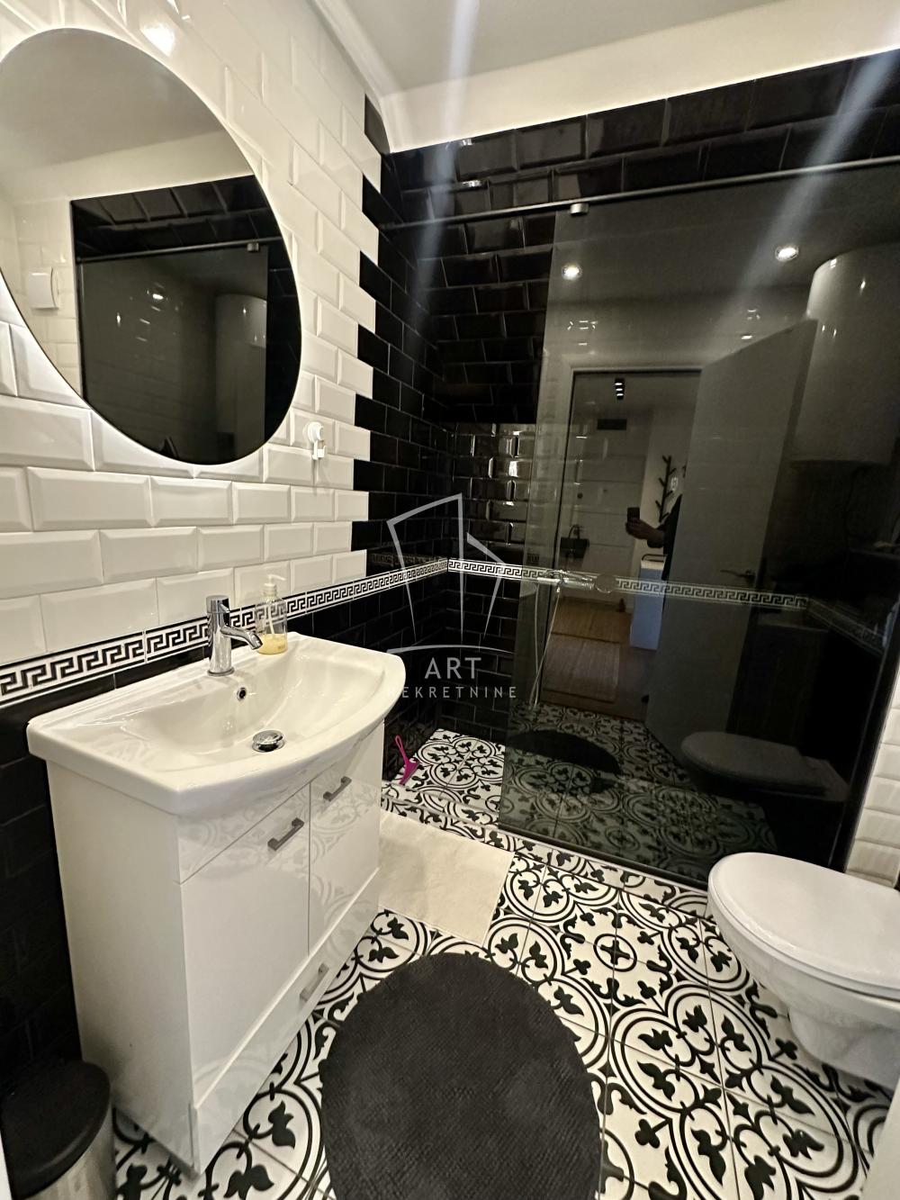 Slika 8 - Tome Maksimovića, Dvosoban stan za izdavanje, 45m2, 900€