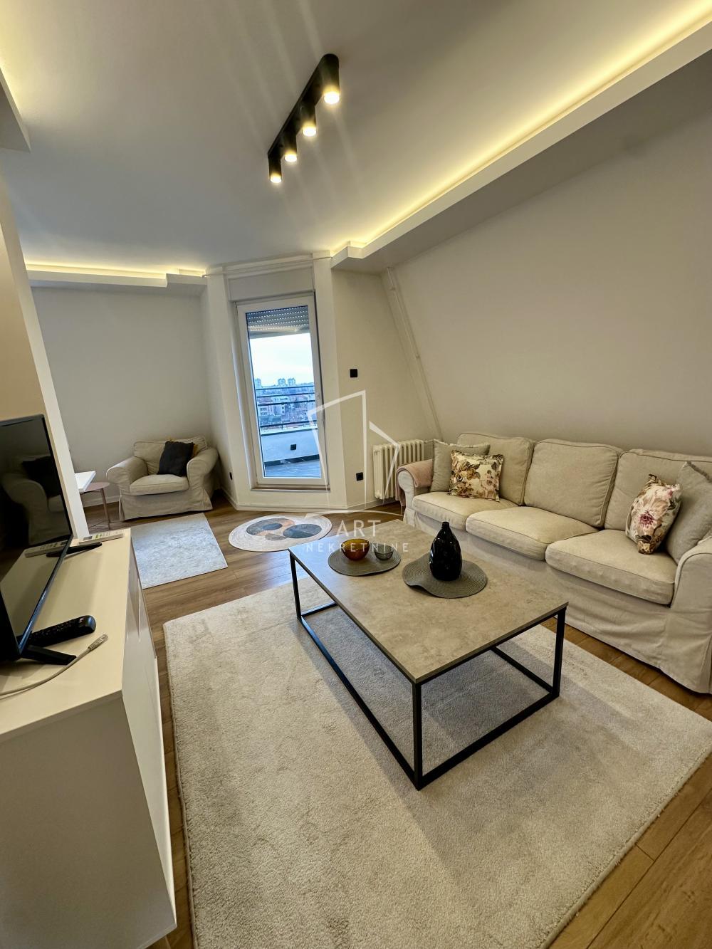 Glavna slika -Tome Maksimovića, Dvosoban stan za izdavanje, 45m2, 900€