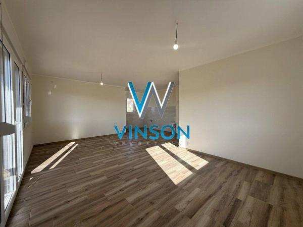 Slika 2 -  Kuća na prodaju, 890m2, 188.800€