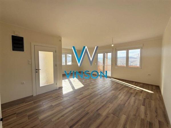 Glavna slika - Kuća na prodaju, 890m2, 188.800€