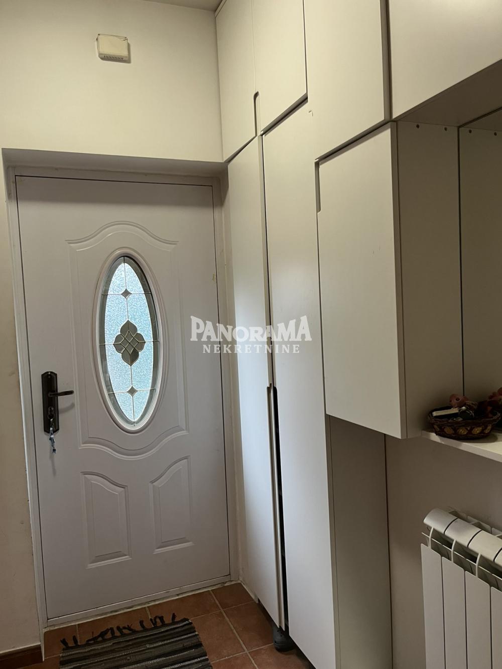 Slika 5 - Bore Stankovića,  Kuća na prodaju, 364m2, 550.000€