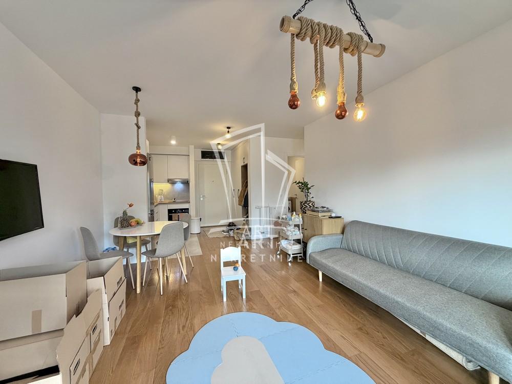 Slika 2 - Diljska, Trosoban stan za izdavanje, 70m2, 750€