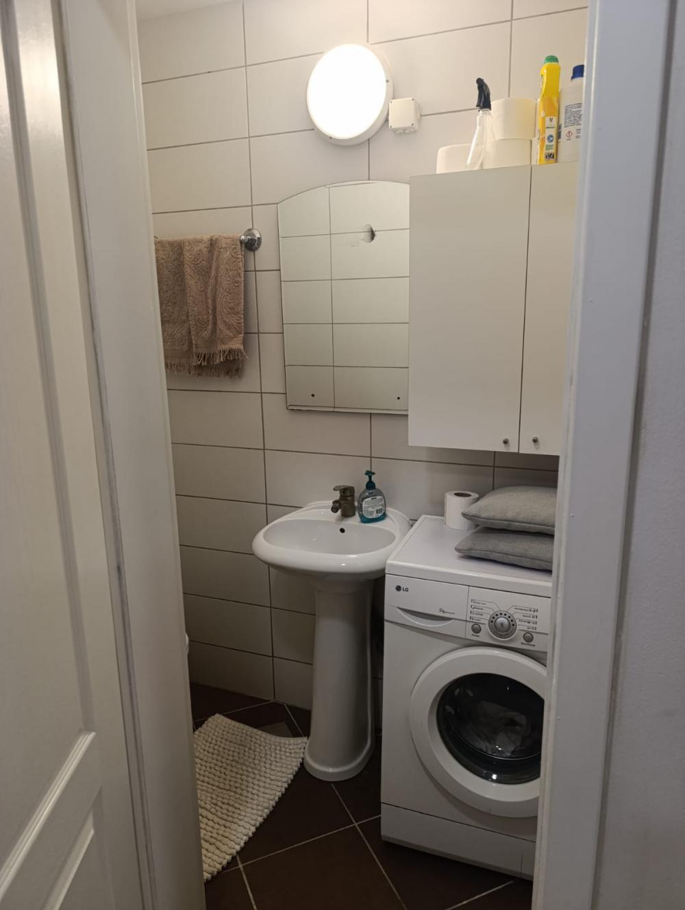 Slika 10 - Dimitrija Tucovića, Trosoban stan za izdavanje, 72m2, 700€