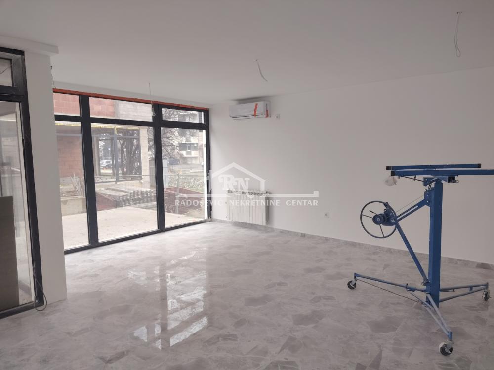 Slika 1 - Fruškogorska,  Lokal na prodaju, 29m2, 68.000€