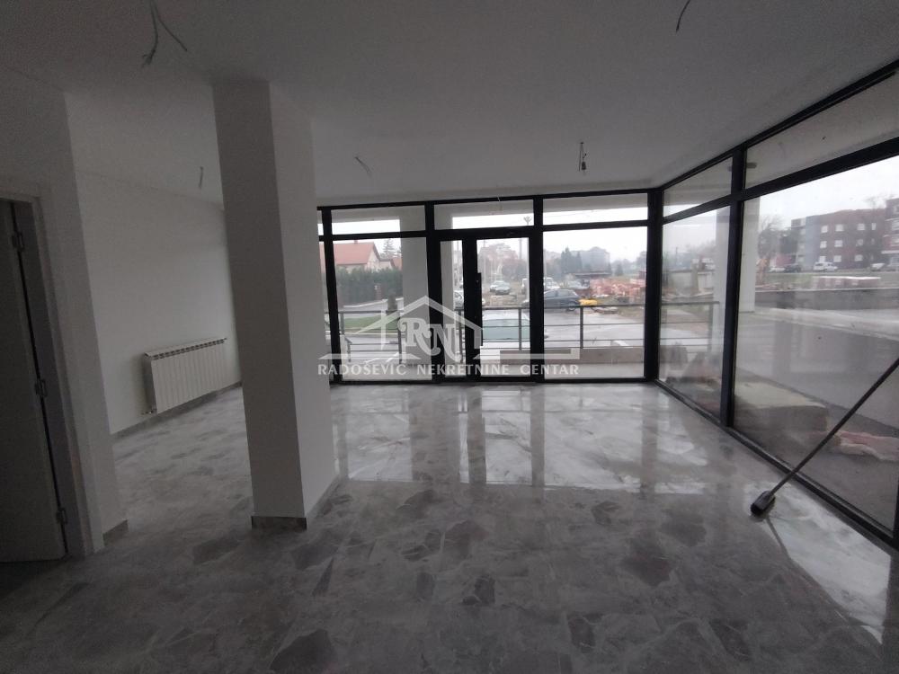 Slika 1 - Fruškogorska,  Lokal na prodaju, 32m2, 75.000€